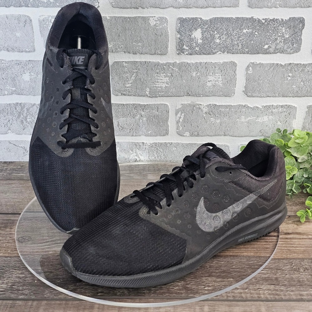 Nike Downshifter 7 852460-001 Black Mesh Running‎ Shoe Sneakers Men's Size 11.5